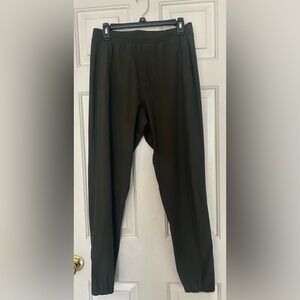 Lululemon Olive Green Men's Nylon Track Pants. M. EUC